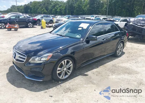 2014 Mercedes-Benz E 350 z USA, uszkodzony, nr VIN WDDHF5KB6EB012720
